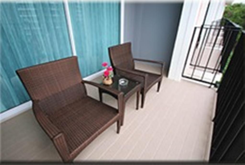 Marsi Pattaya Hotell Exteriör bild