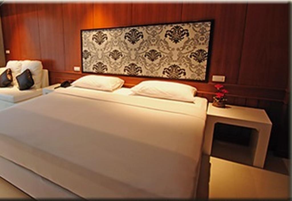 Marsi Pattaya Hotell Exteriör bild