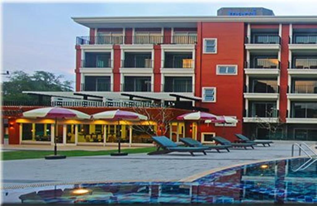 Marsi Pattaya Hotell Exteriör bild