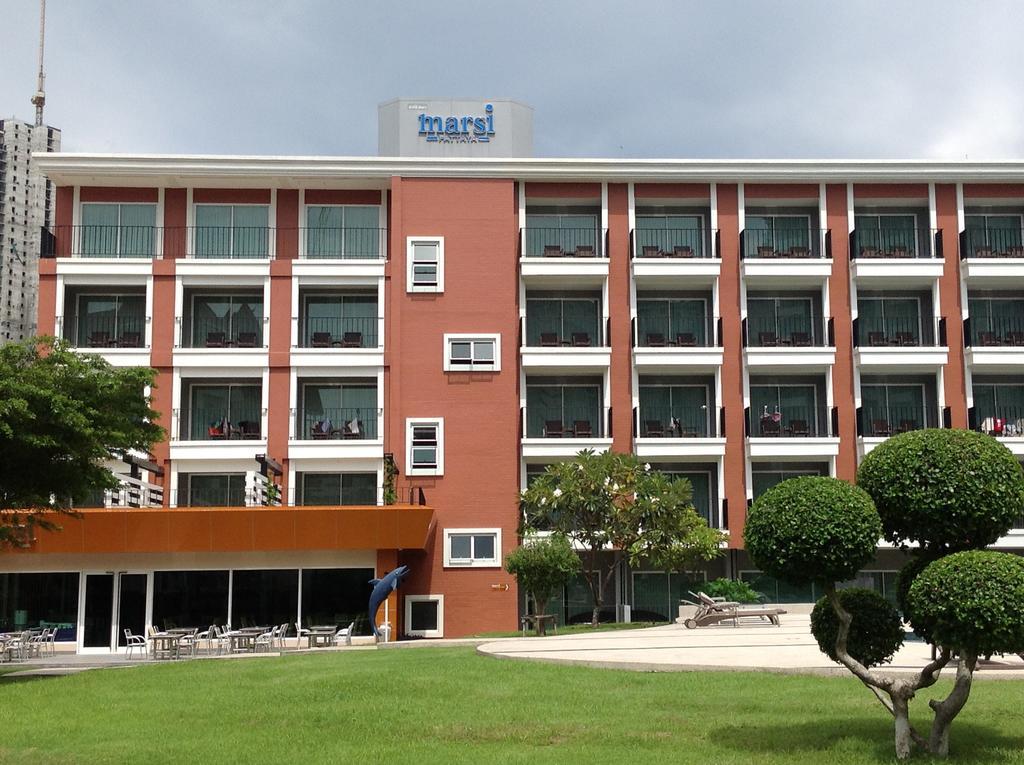 Marsi Pattaya Hotell Exteriör bild
