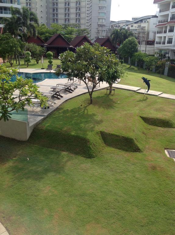 Marsi Pattaya Hotell Exteriör bild