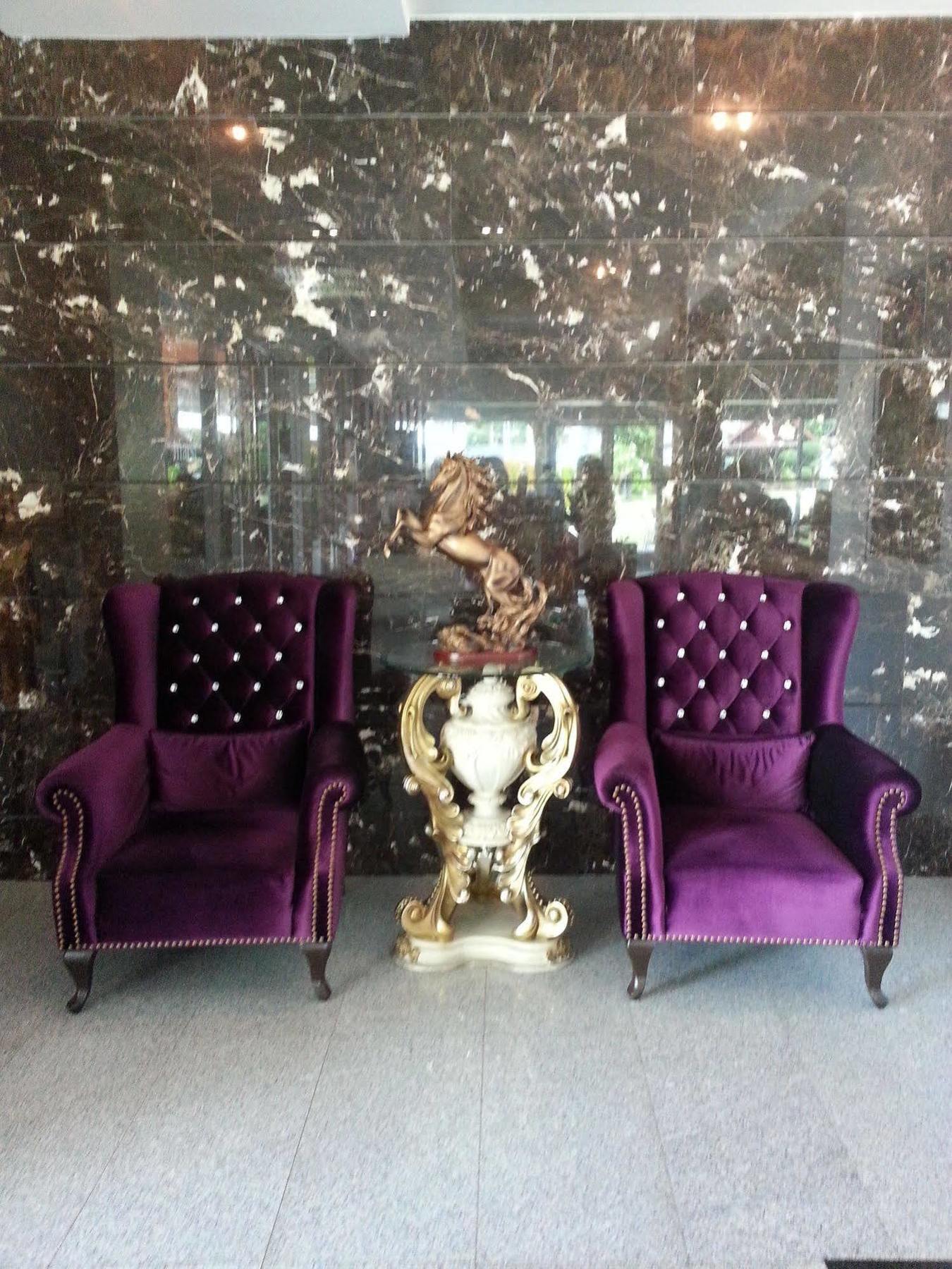 Marsi Pattaya Hotell Exteriör bild
