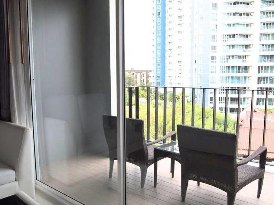 Marsi Pattaya Hotell Exteriör bild