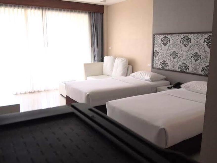 Marsi Pattaya Hotell Exteriör bild