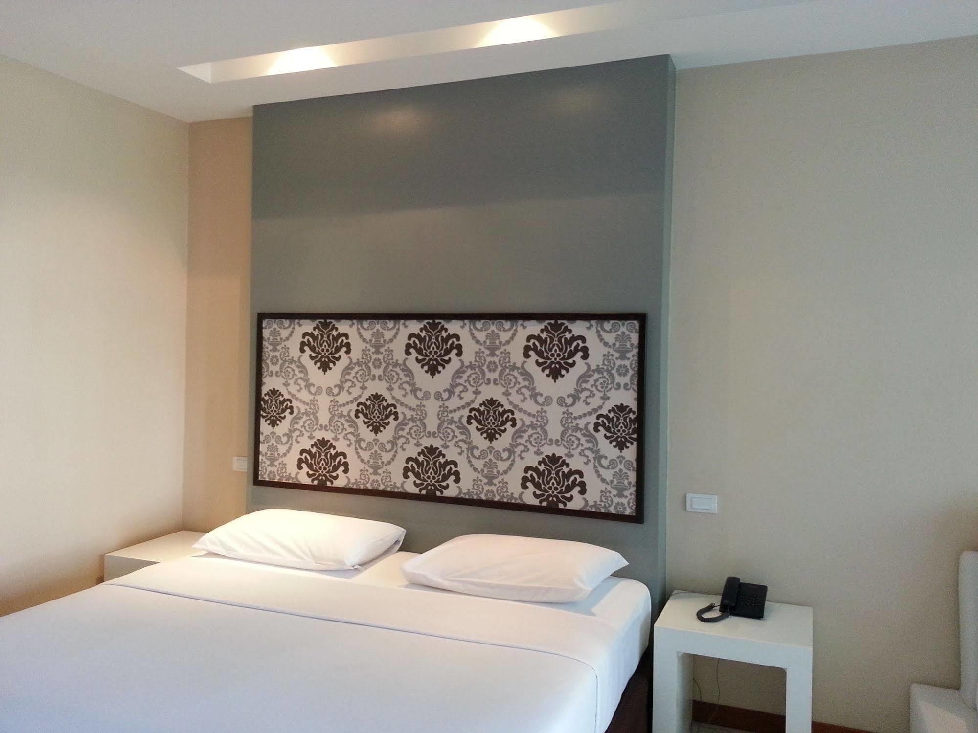 Marsi Pattaya Hotell Exteriör bild