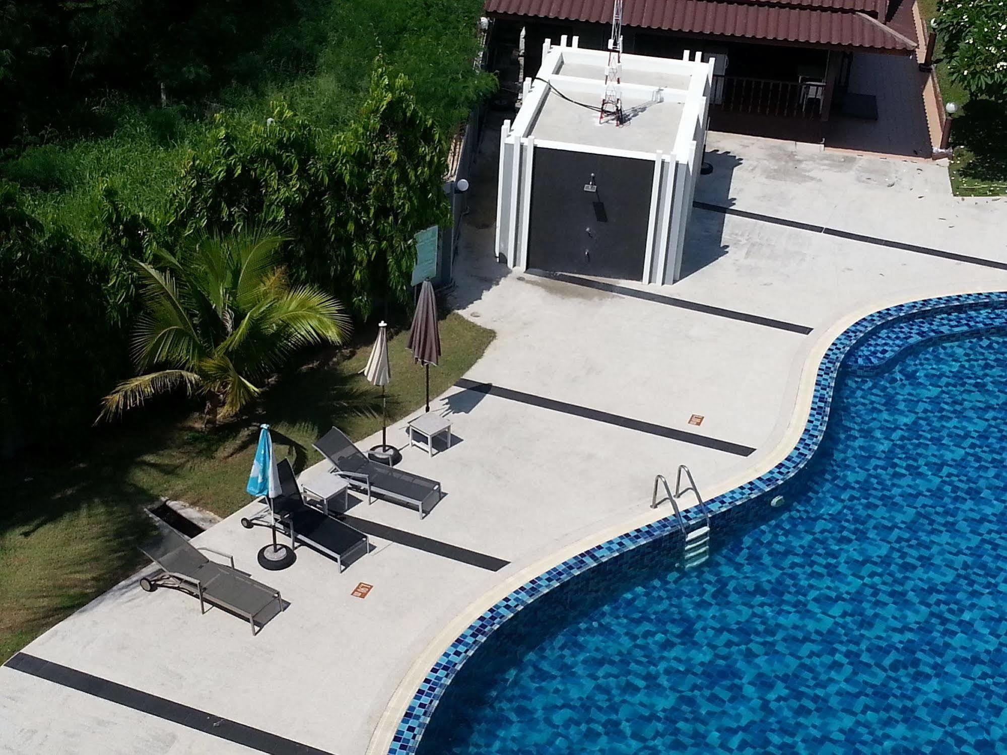 Marsi Pattaya Hotell Exteriör bild
